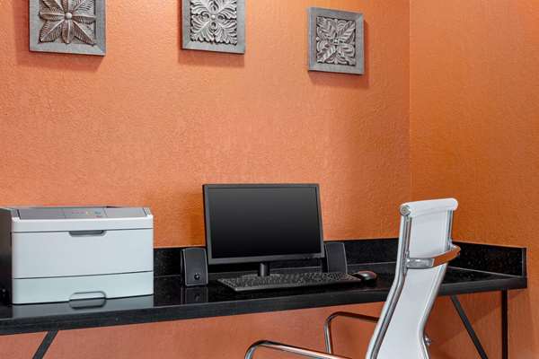 Conference Area - Howard Johnson Inn Waterloo