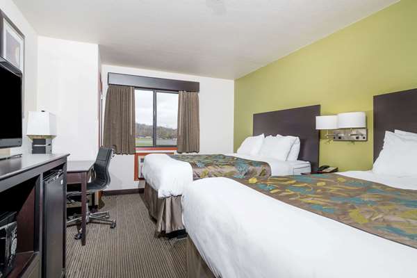  - Baymont Inn & Suites Eau Claire