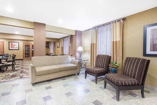  - Days Inn & Suites Waterloo