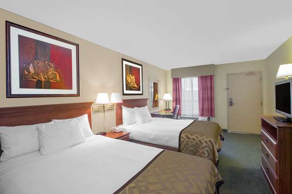  - Baymont Inn & Suites Jacksonville