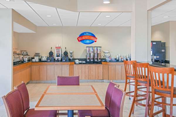  - Baymont Inn & Suites Jacksonville