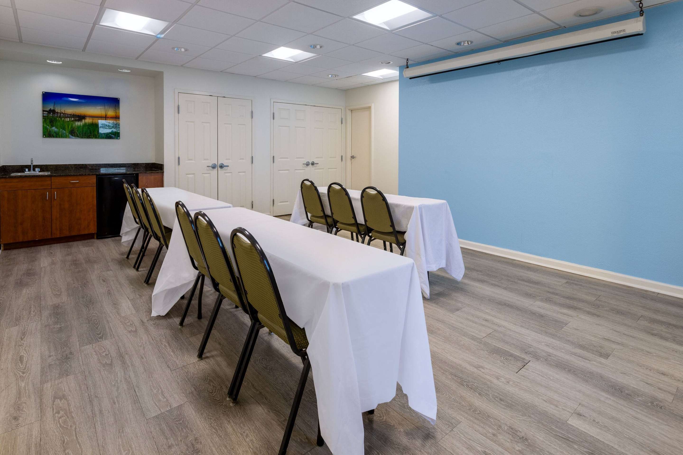 Meeting Room | Baymont by Wyndham Camp Lejeune