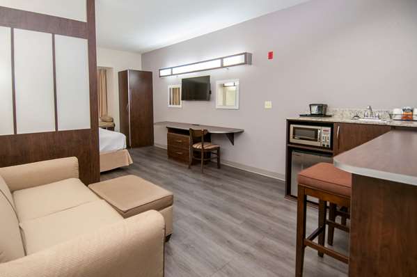 Suite - Microtel Inn & Suites by Wyndham Pearl River - I-59, Exit 3
