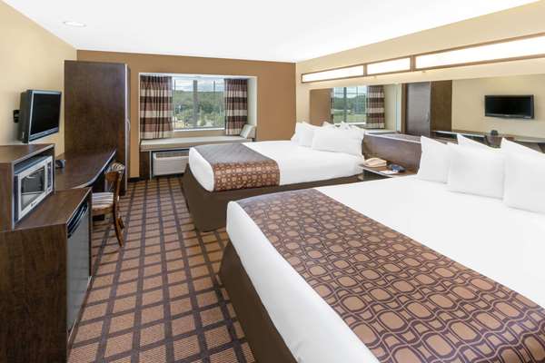  - Microtel Inn & Suites by Wyndham Ozark