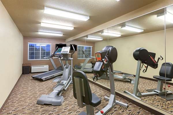 Fitness/ Exercise Room - Microtel Inn & Suites by Wyndham Searcy