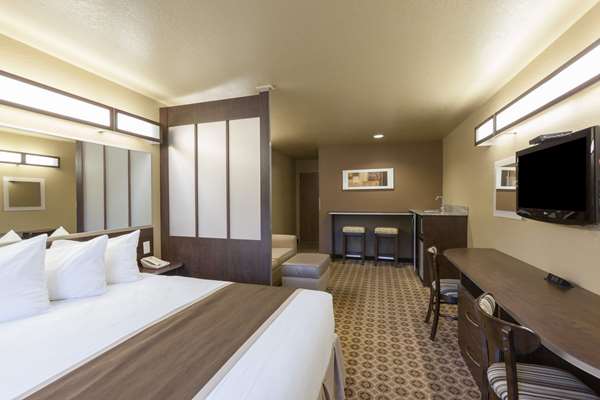 Suite - Microtel Inn & Suites by Wyndham Searcy