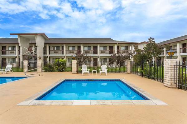 Pool - Days Inn Delta