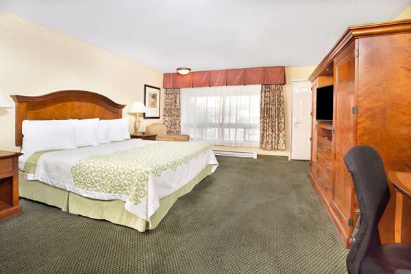 - Days Inn Klamath Falls