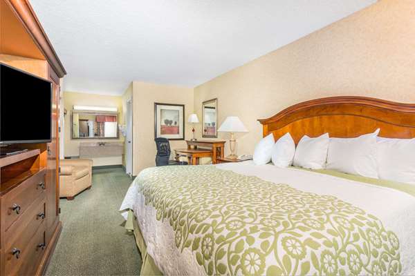  - Days Inn Klamath Falls