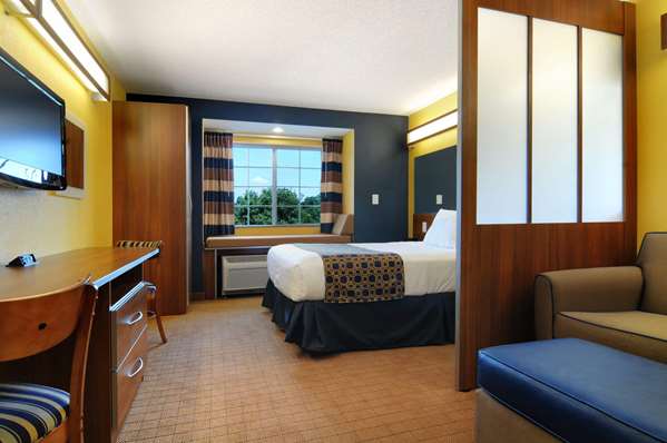 Suite - Microtel Inn & Suites by Wyndham Fort Benning Columbus
