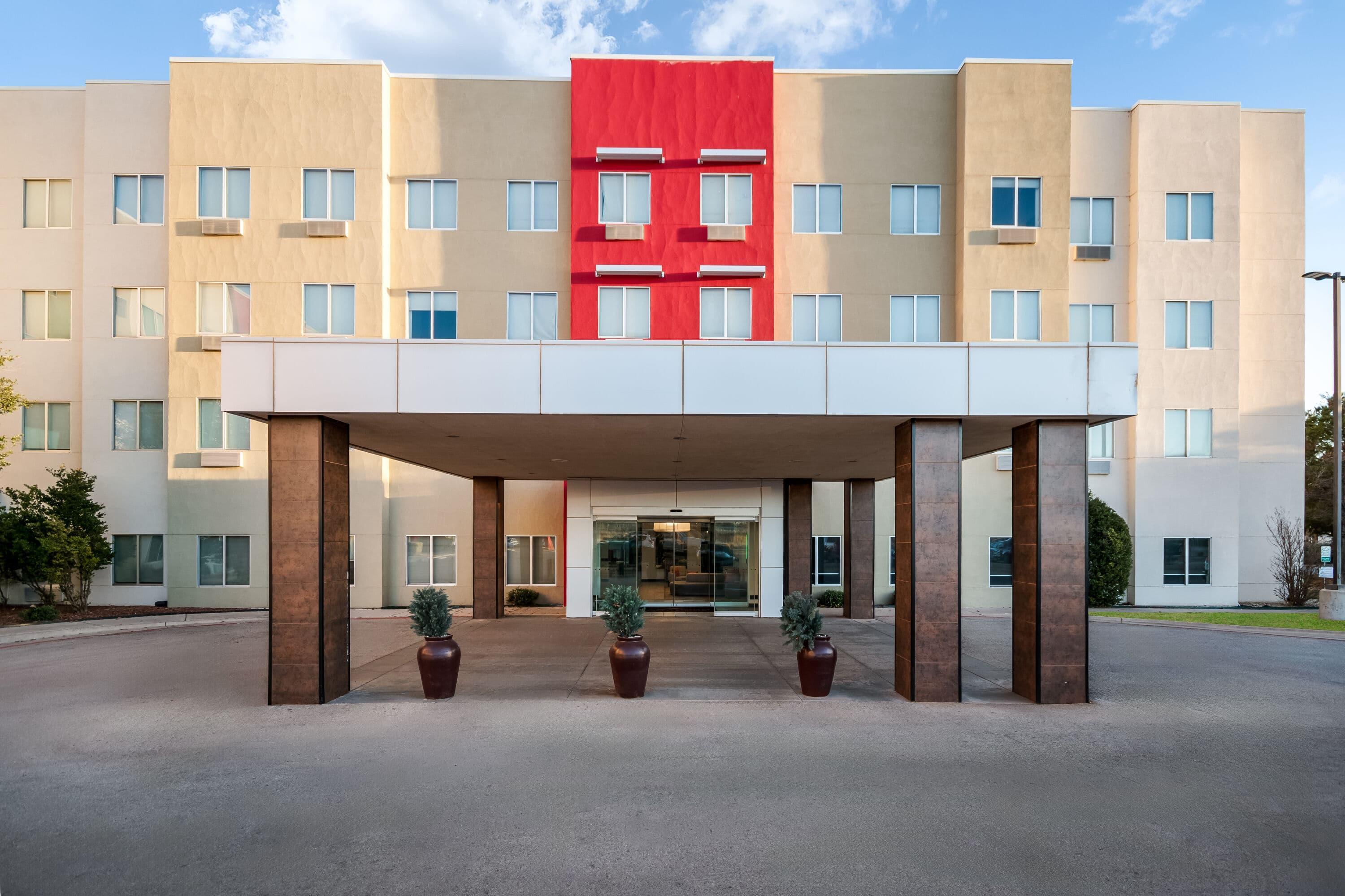 Exterior | Hawthorn Suites by Wyndham Lubbock