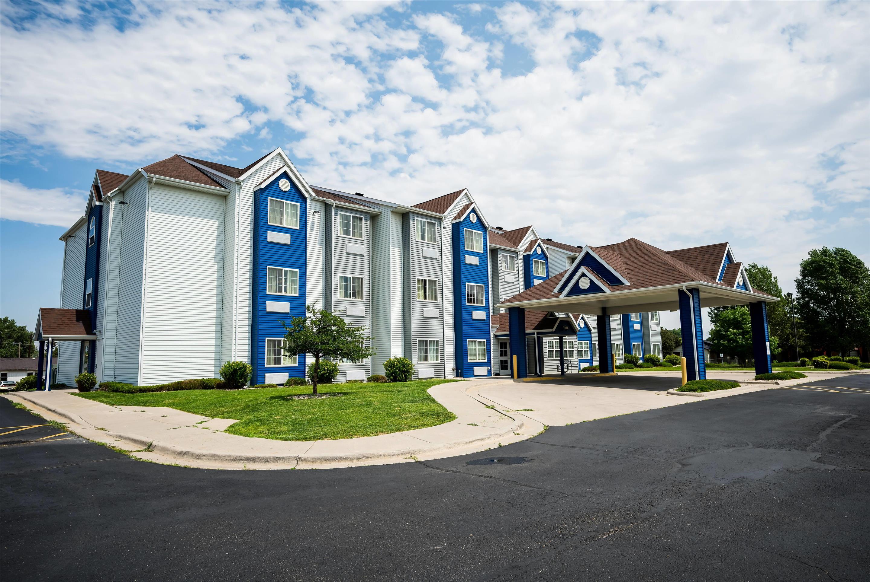 Exterior | Microtel Inn & Suites by Wyndham Cheyenne