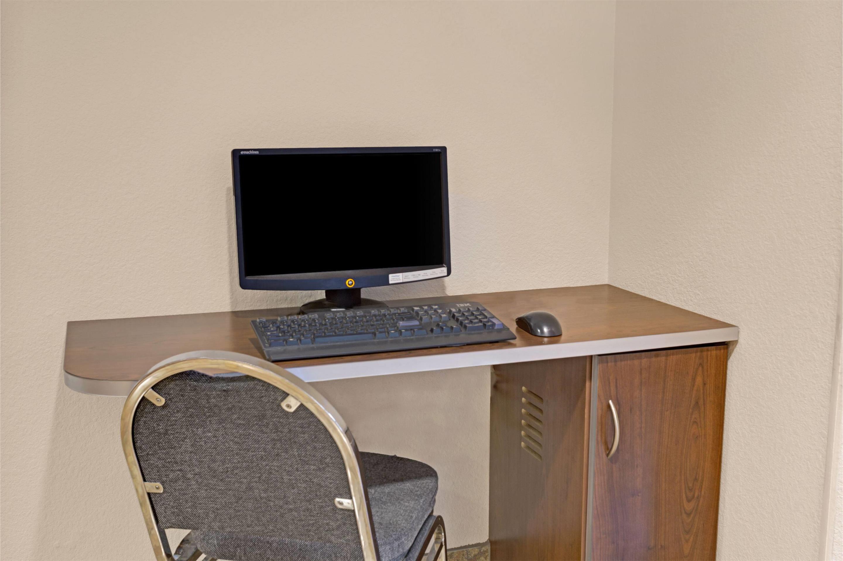 Business Center | Microtel Inn & Suites by Wyndham Cheyenne