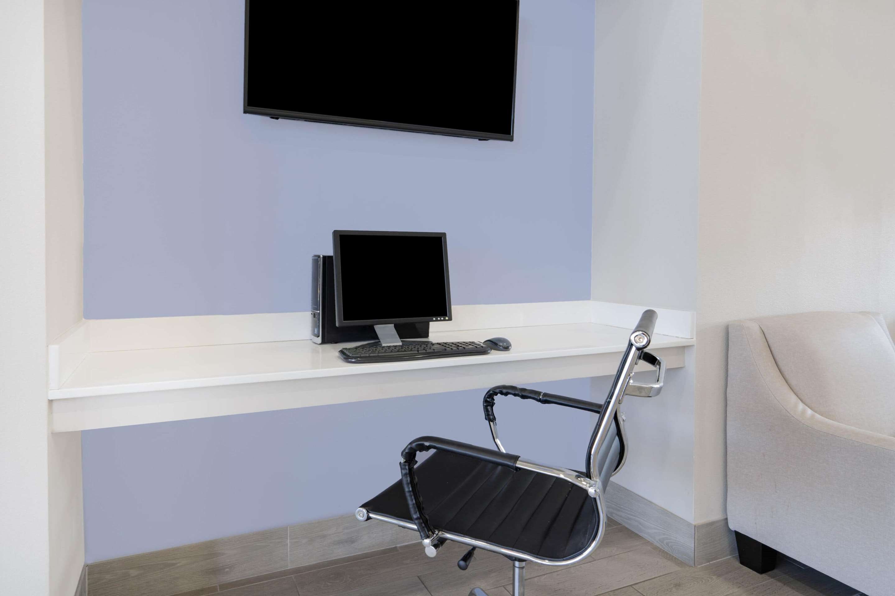 Business Center | Super 8 by Wyndham Amarillo West