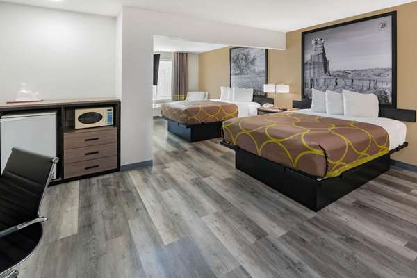  - Super 8 Hotel West Amarillo - I-40, Exit 68A