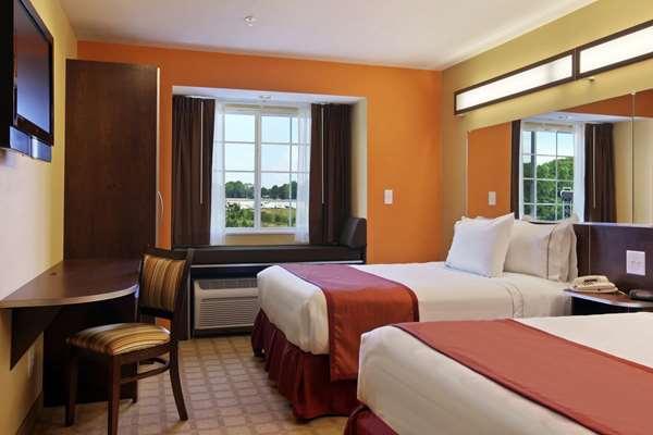  - Microtel Inn & Suites by Wyndham Anderson - I-85, Exit 19B