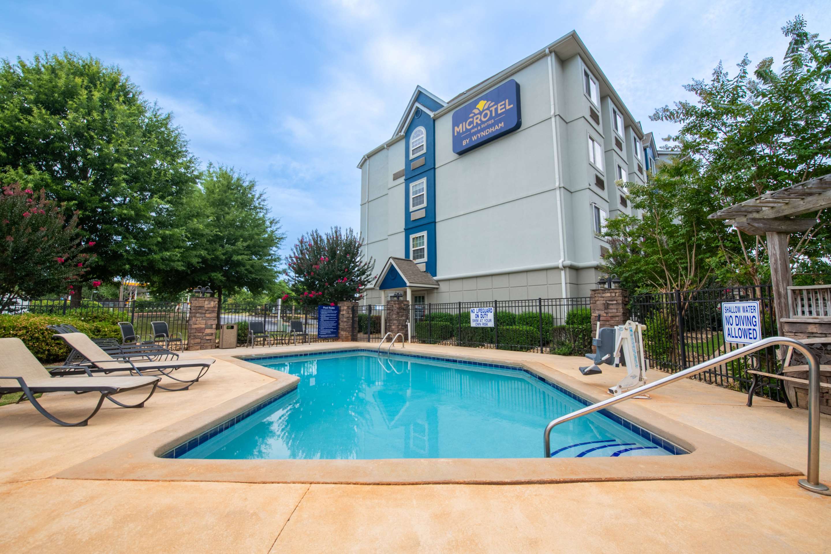 Pool | Microtel Inn & Suites by Wyndham Anderson/Clemson