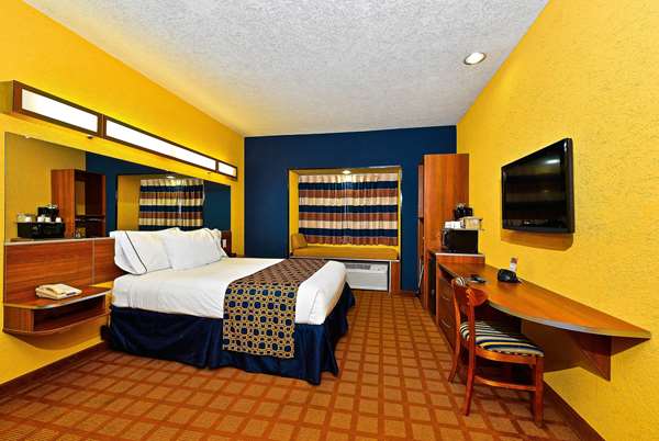  - Microtel Inn & Suites by Wyndham New Braunfels - I-35, Exit 189