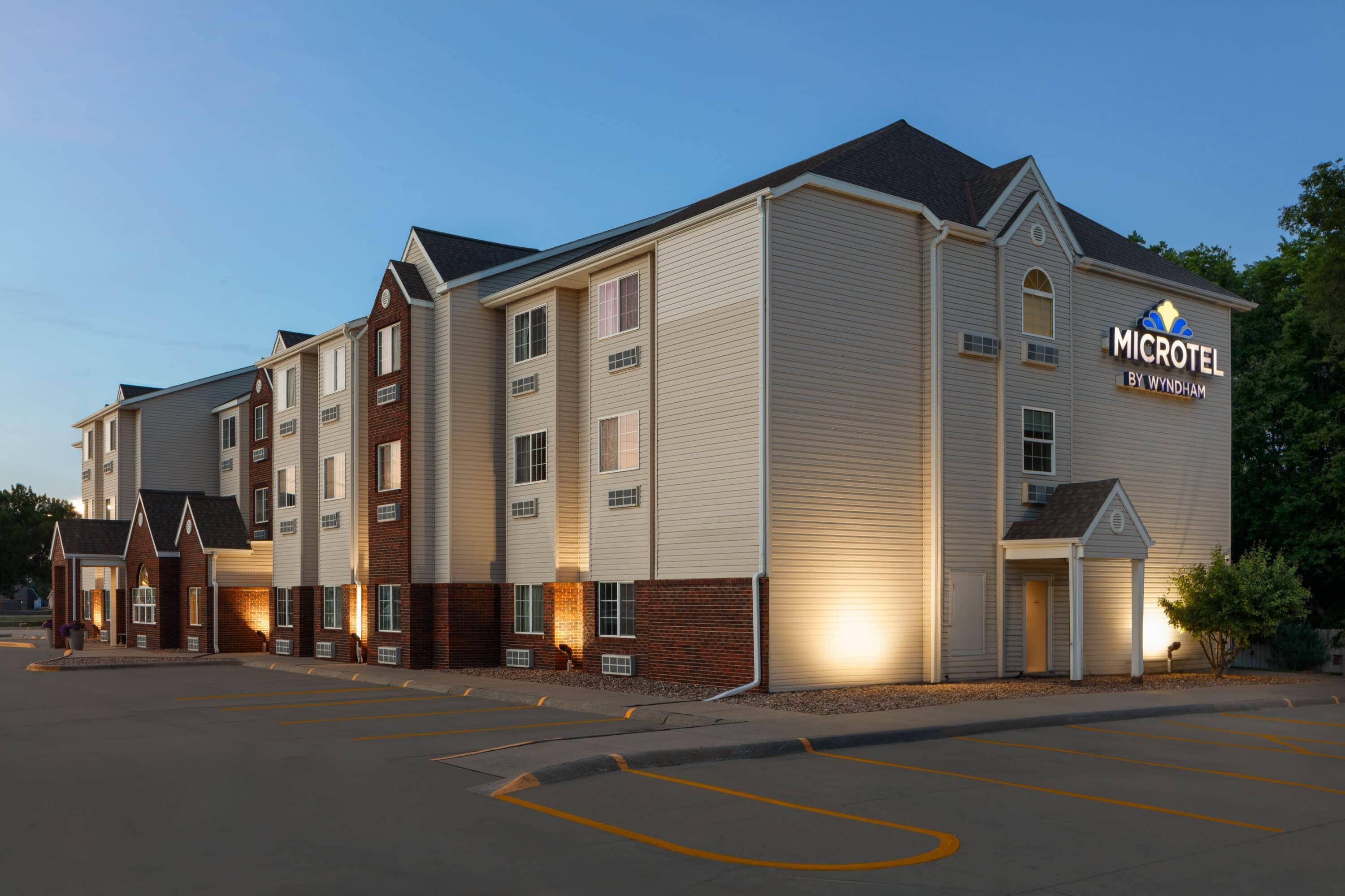 Exterior | Microtel Inn & Suites by Wyndham Kearney
