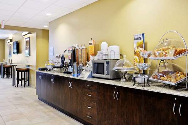  - Microtel Inn & Suites by Wyndham Marietta