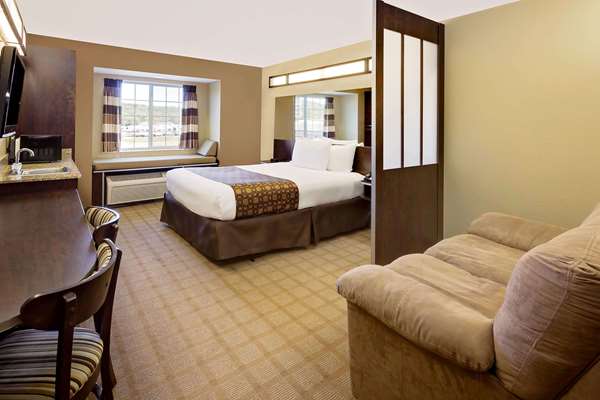 - Microtel Inn & Suites by Wyndham Prairie du Chien