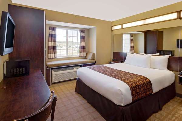  - Microtel Inn & Suites by Wyndham Prairie du Chien