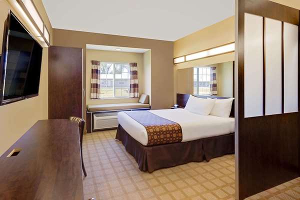  - Microtel Inn & Suites by Wyndham Prairie du Chien
