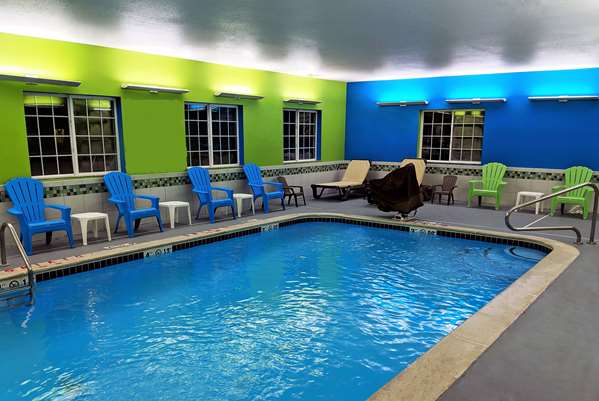 Pool - Microtel Inn & Suites by Wyndham Michigan City - I-94, Exit 34