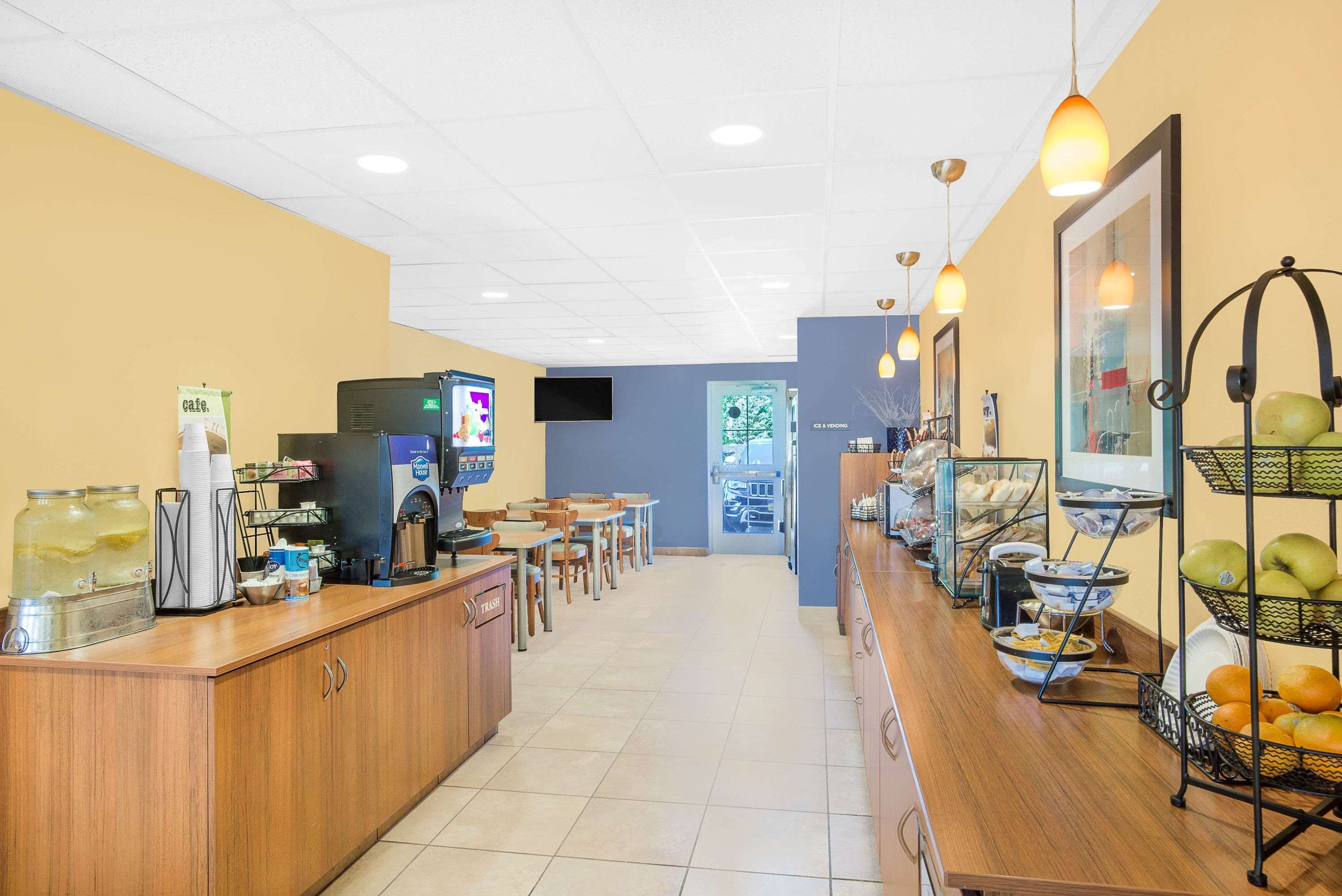 Property amenity | Microtel Inn & Suites by Wyndham Chili/Rochester Airport