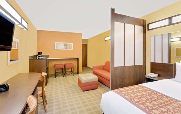  - Microtel Inn & Suites by Wyndham Princeton - I-77, Exit 9