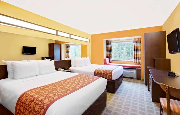  - Microtel Inn & Suites by Wyndham Princeton - I-77, Exit 9