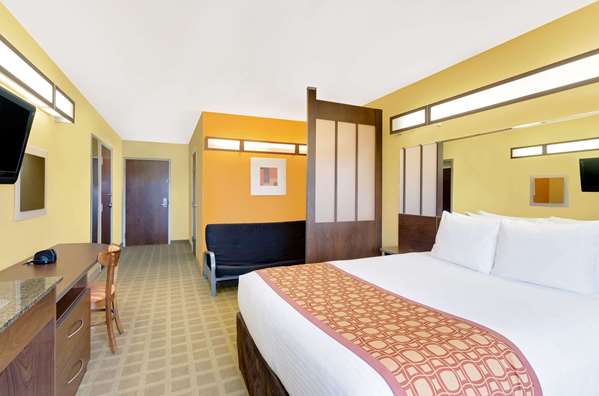  - Microtel Inn & Suites by Wyndham Princeton - I-77, Exit 9