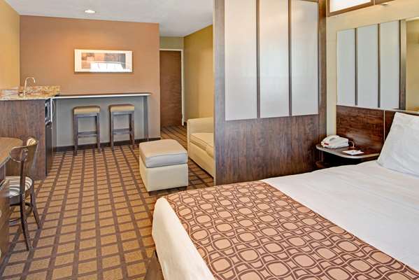 Suite - Microtel Inn & Suites by Wyndham Council Bluffs - I-29, Exit 52
