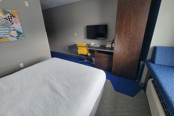  - Microtel Inn & Suites by Wyndham Council Bluffs - I-29, Exit 52