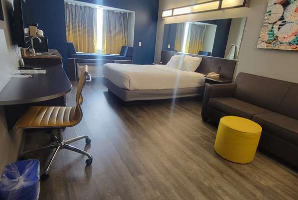 Suite - Microtel Inn & Suites by Wyndham Council Bluffs - I-29, Exit 52