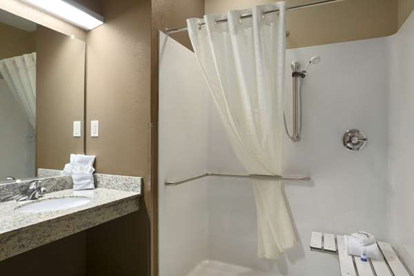 - Microtel Inn & Suites by Wyndham Fairmont - I-79, Exit 132