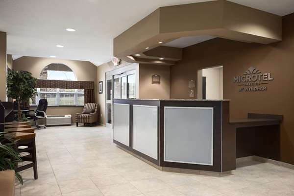  - Microtel Inn & Suites by Wyndham Fairmont - I-79, Exit 132