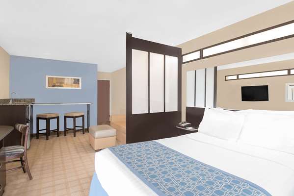  - Microtel Inn & Suites by Wyndham Waynesburg - I-79, Exit 14