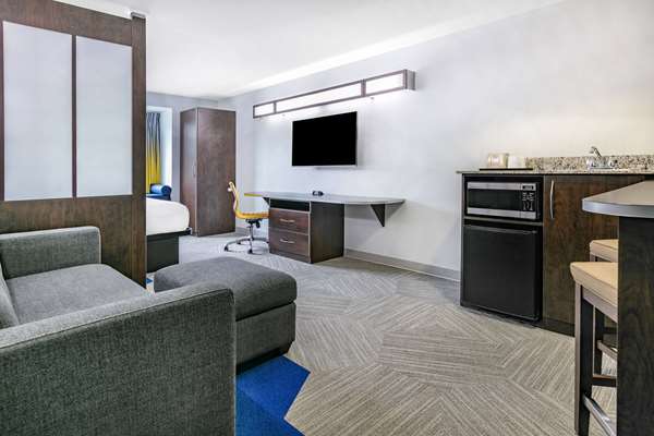  - Microtel Inn & Suites by Wyndham Airport Austin