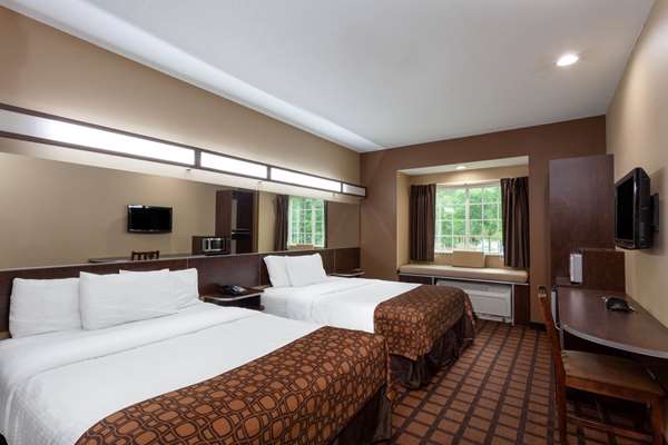  - Microtel Inn & Suites by Wyndham Fort Jackson Columbia