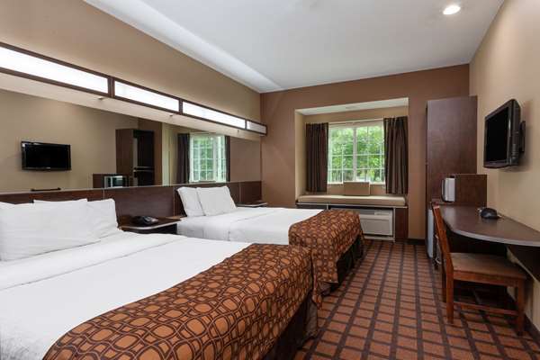  - Microtel Inn & Suites by Wyndham Fort Jackson Columbia