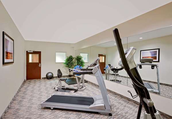 Fitness/ Exercise Room - Microtel Inn & Suites by Wyndham Geneva