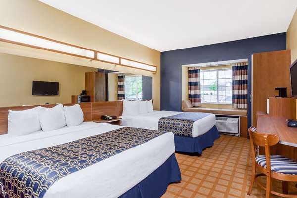  - Microtel Inn & Suites by Wyndham Dickson City - I-81, Exit 190