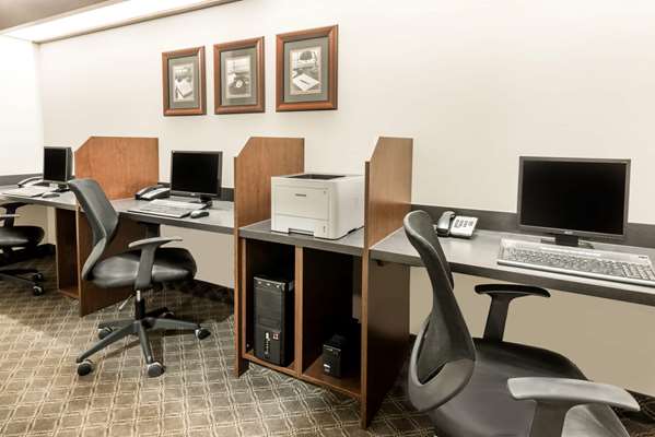 Conference Area - Ramada Hotel Olds