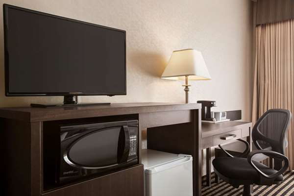  - Days Inn Miramichi