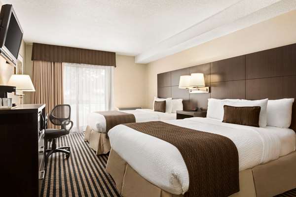  - Days Inn Miramichi