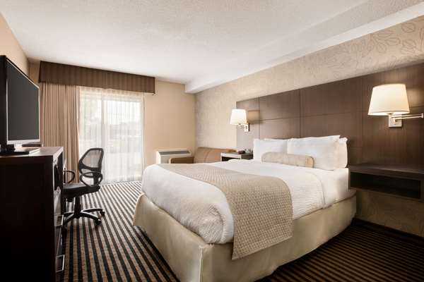  - Days Inn Miramichi