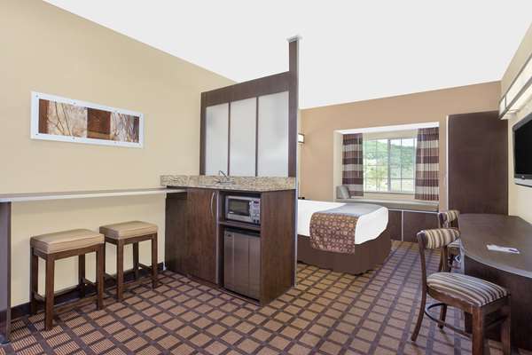 Suite - Microtel Inn & Suites by Wyndham Mansfield