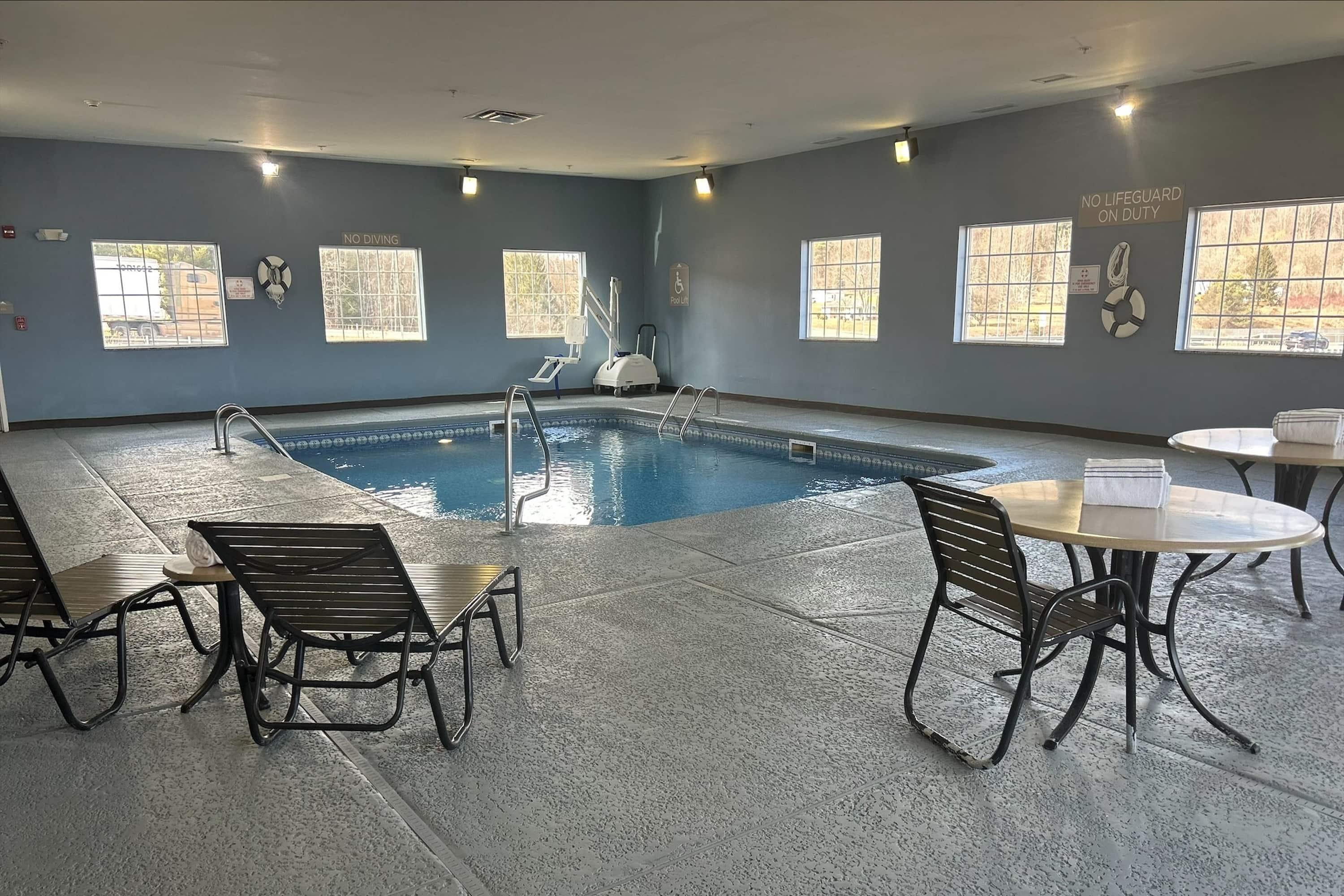 Pool | Microtel Inn & Suites by Wyndham Mansfield