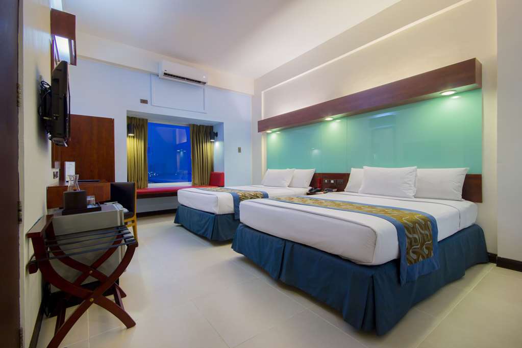 MICROTEL MANILA - MALL OF ASIA-guestroom-Guest Room,On-Site.jpg
